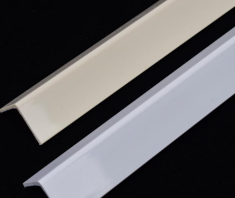 PVC塑料陽角線增白用鈦白粉好還是增白劑好？